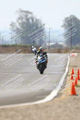 media/Sep-20-2025-TrackDaz (Sat) [[27f0cde673]]/B Group/220pm (Turn 9)/